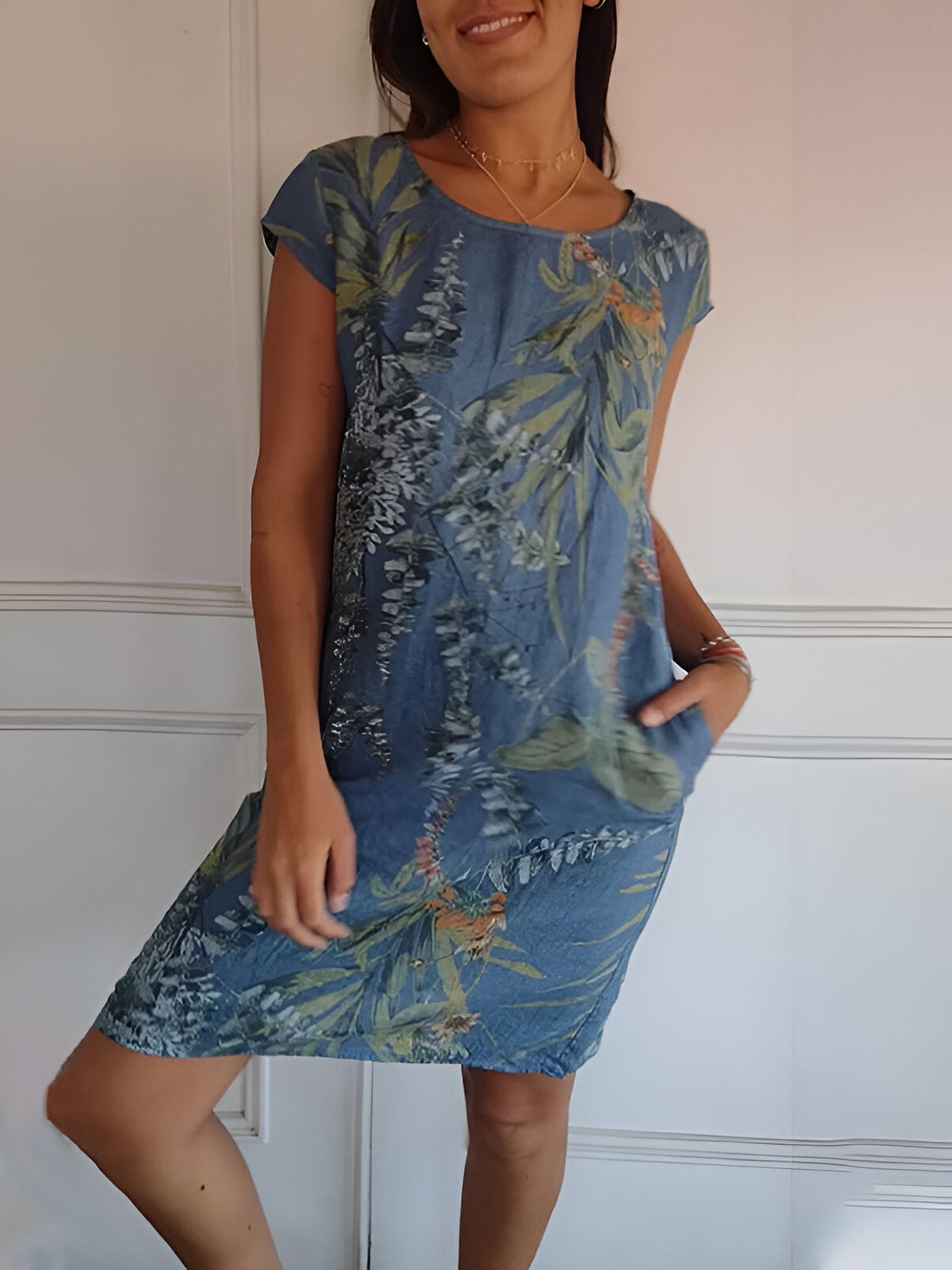 Marke Damen Sommerkleid mit botanischem Print, lässig und bequem — Image 2
