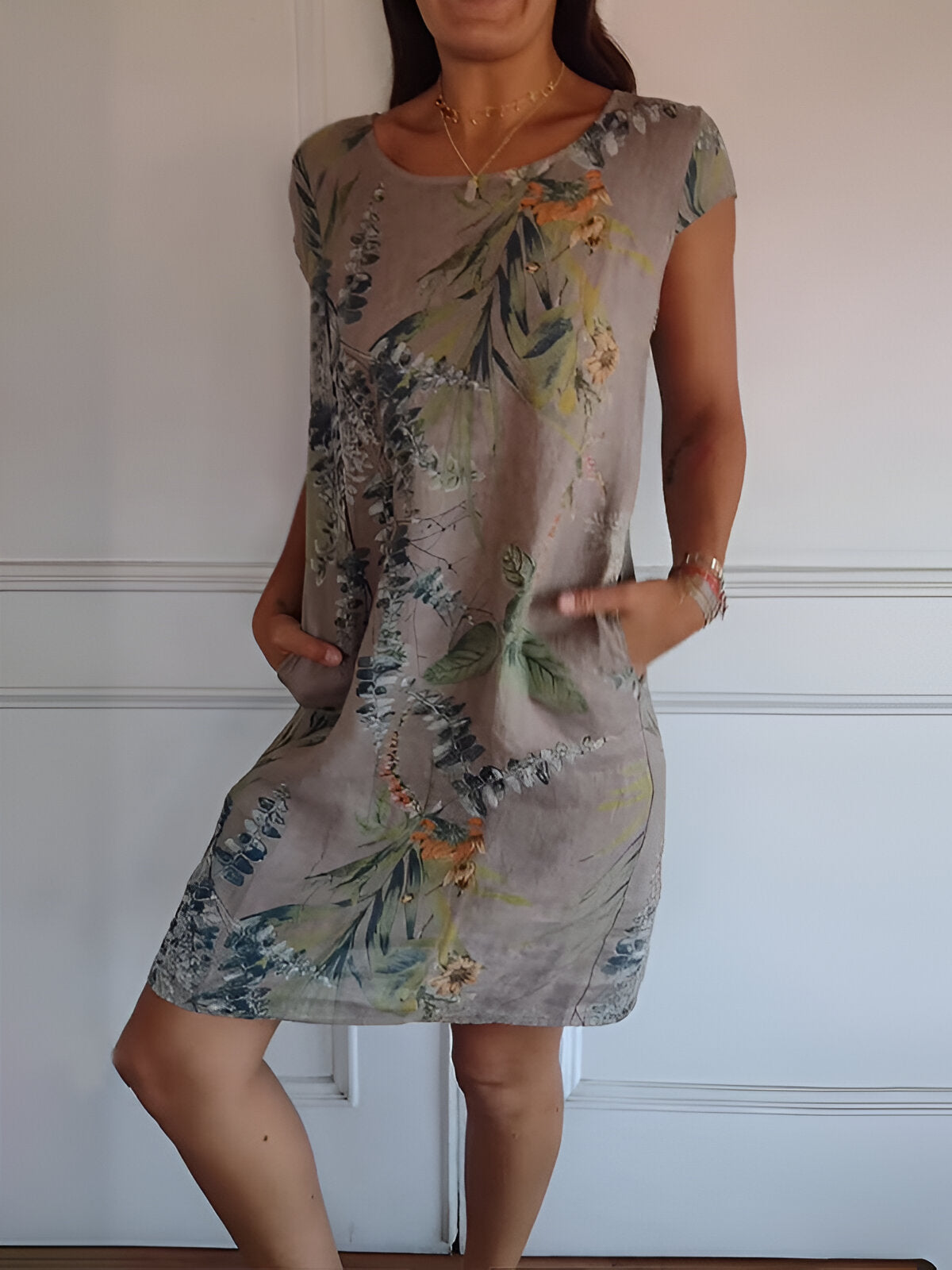 Marke Damen Sommerkleid mit botanischem Print, lässig und bequem — Image 3