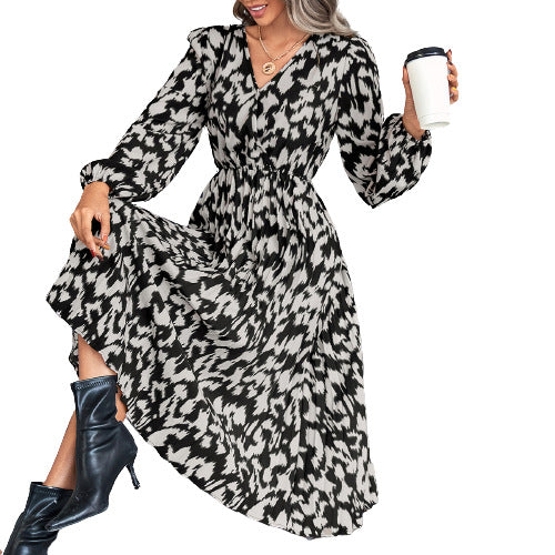 Marke Midikleid mit abstraktem Muster, V-Ausschnitt, lange Ärmel — Image 6