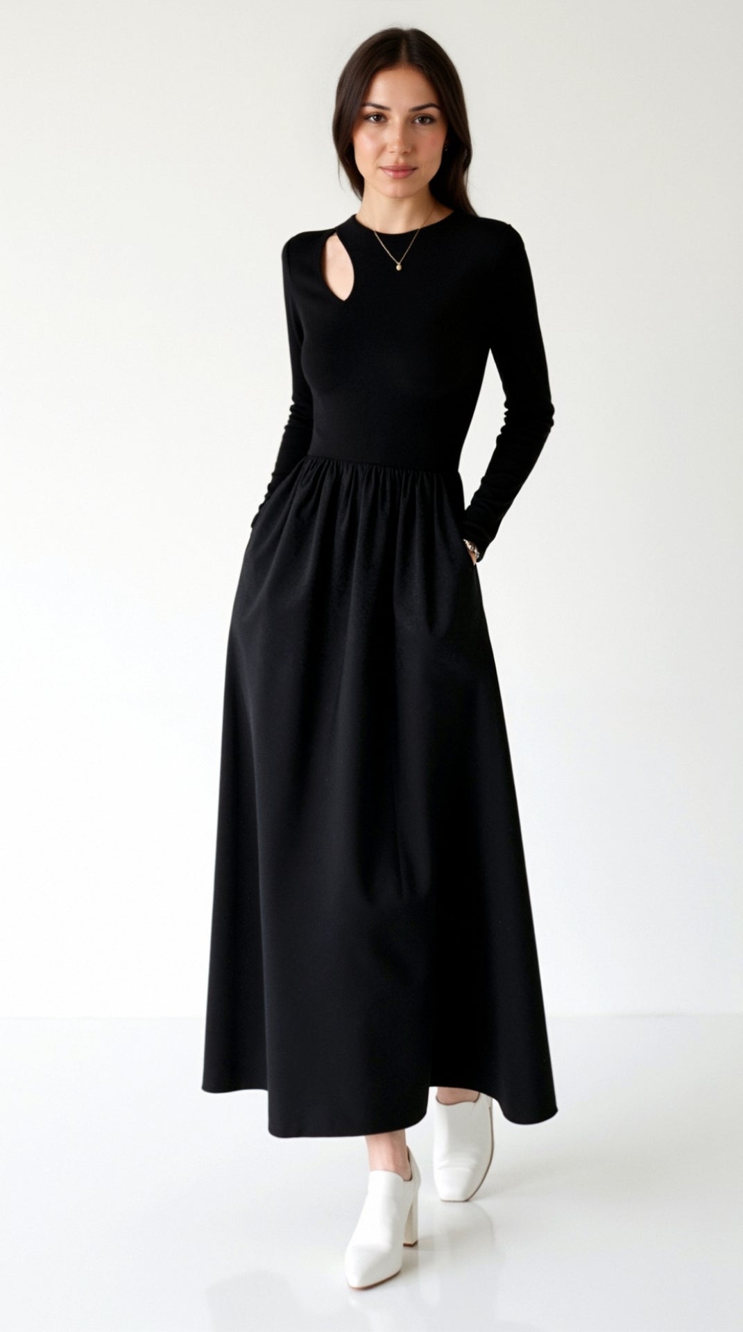 Langarm Maxikleid Mit Figurbetontem Oberteil Und Ausschnittdetails Für Dinner Termine Und Wochenendspaziergänge