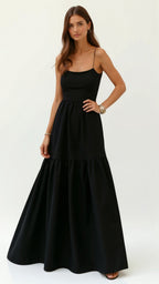 Rückenfreies Maxikleid Elegantes Sommerkleid Mit Fließender Silhouette Und Offenem Rücken
